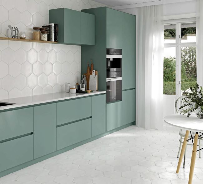 Amb hex apollo white 23x27