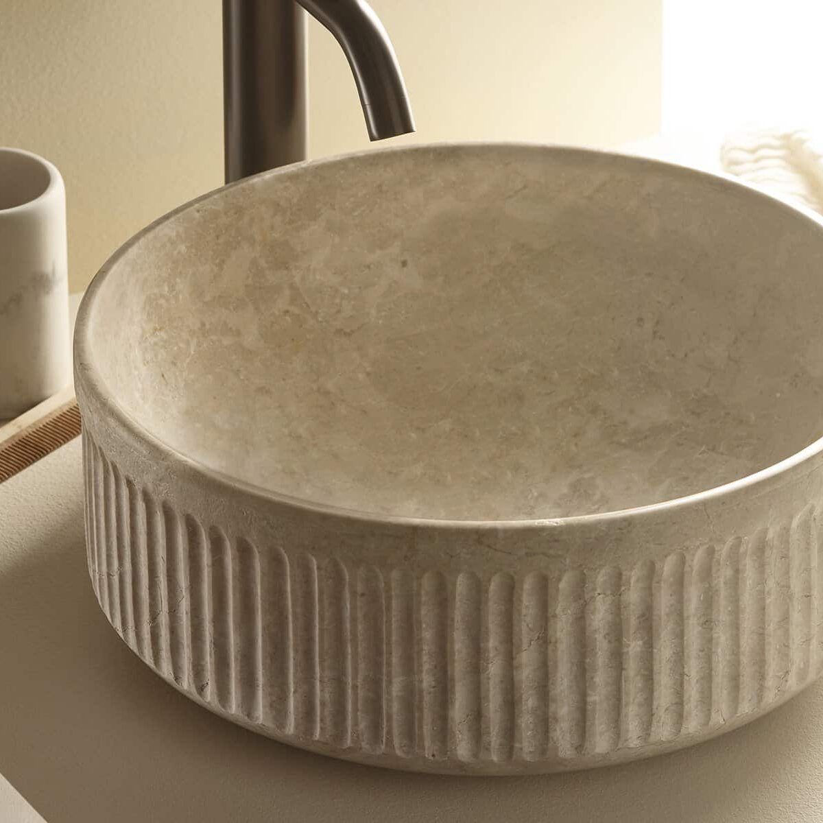 Striae Circular 380x150